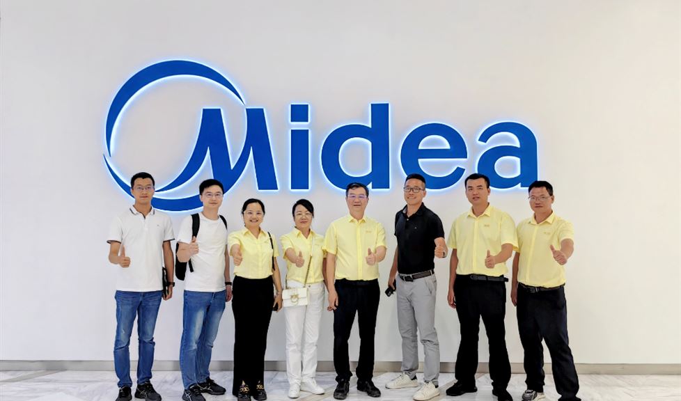 西牛皮防水走進(jìn)美的集團(tuán)，圍繞制造業(yè)數(shù)字化、智能化升級主題進(jìn)行系列交流